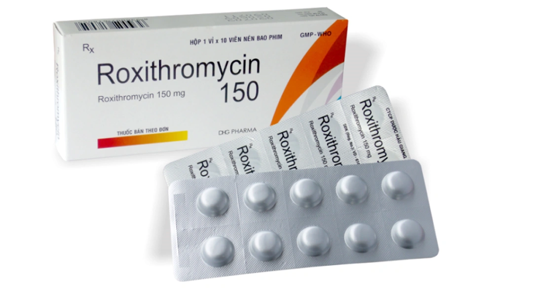 Roxithromycin 150 DHG trị nhiễm khuẩn (3 vỉ x 10 viên) - 