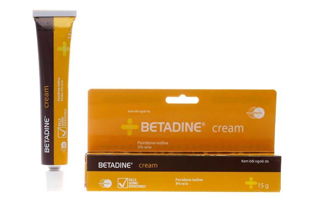 Kem bôi Betadine Cream 5% trị nhiễm khuẩn, nấm da tuýp 15g - 