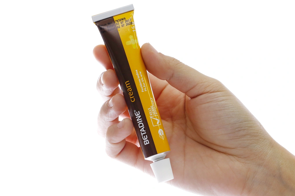 Kem bôi Betadine Cream 5% trị nhiễm khuẩn, nấm da tuýp 15g - 2