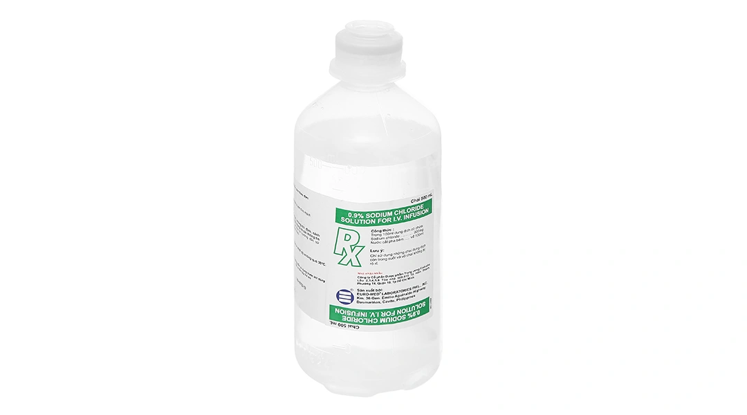 Dịch truyền 0.9% Sodium Chloride Solution Euro-Med bổ sung muối, nước chai 500ml - 