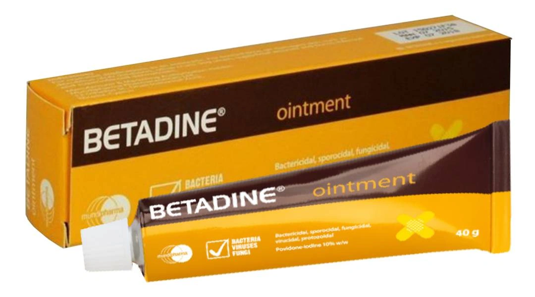 Thuốc mỡ bôi da Betadine 10% sát khuẩn vết loét tuýp 40g - 