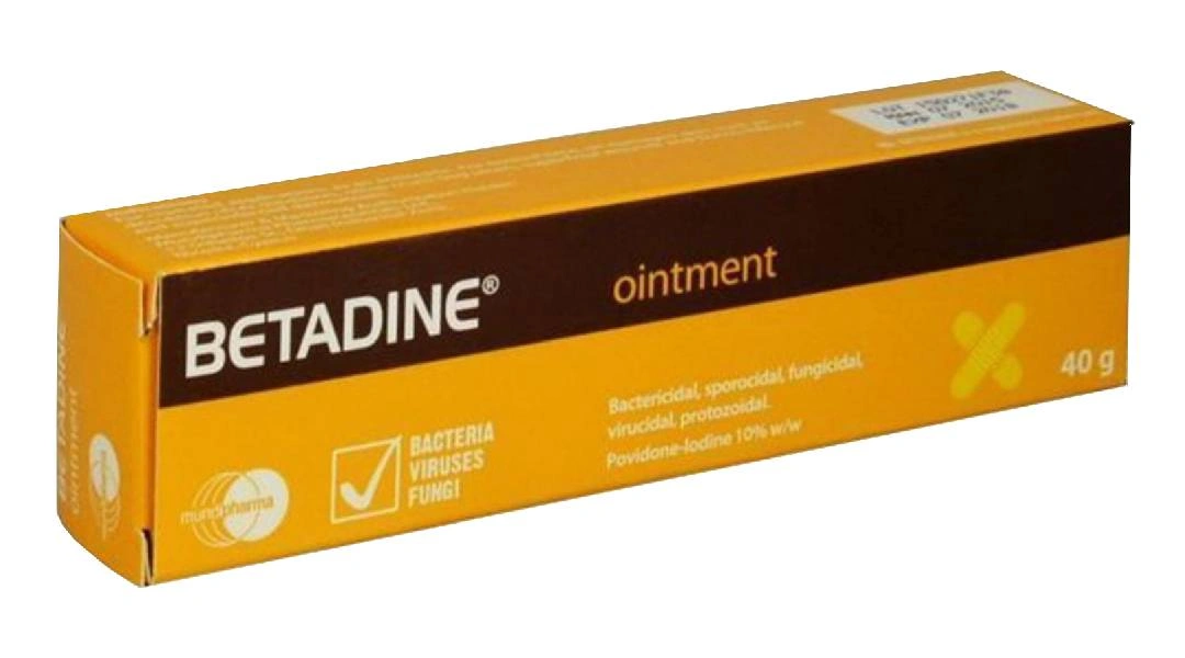 Thuốc mỡ bôi da Betadine 10% sát khuẩn vết loét tuýp 40g - 1