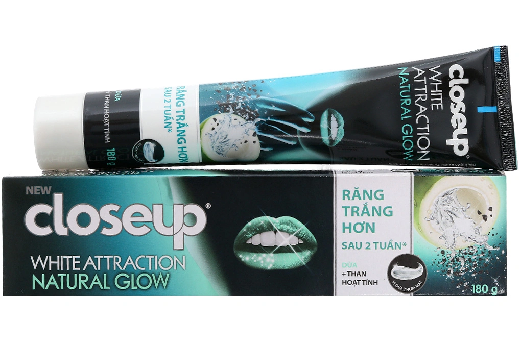 Kem đánh răng Closeup dừa + than hoạt tính làm trắng răng tuýp 180g - 