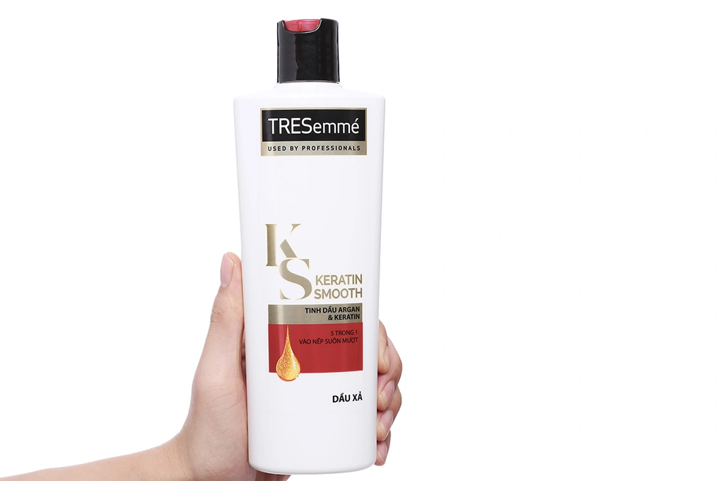 Dầu xả TRESemmé Keratin Smooth 5 in 1 giúp tóc vào nếp suôn mượt chai 340g - 2