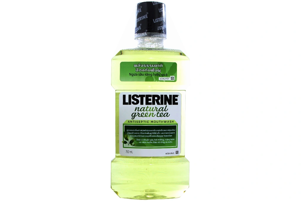 Nước súc miệng Listerine Natural Green Tea ngừa mảng bám chai 750ml - 