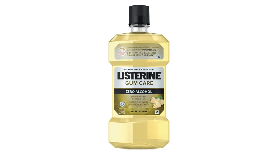 Nước súc miệng Listerine Gum Care không cay nướu răng khỏe chai 250ml - 