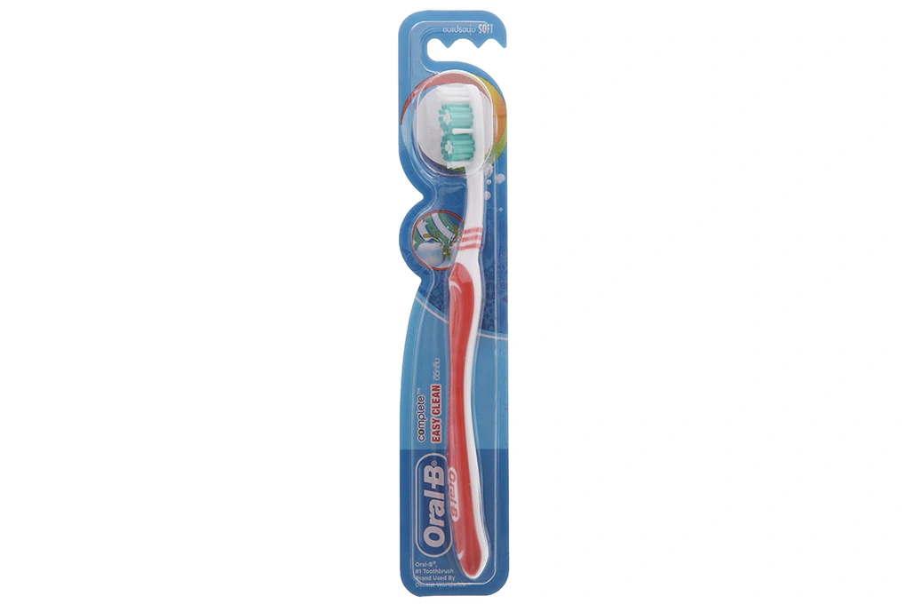 Bàn chải đánh răng Oral-B Easy Clean dễ dàng chải sạch mảng bám vỉ 1 cây - 