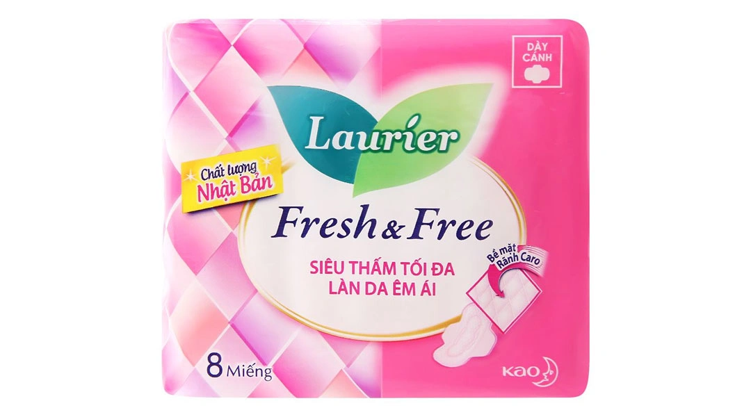 Băng vệ sinh Laurier Fresh and Free siêu thấm có cánh gói 8 miếng - 