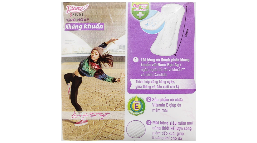 Băng vệ sinh hàng ngày Diana Sensi kháng khuẩn gói 8 miếng - 3