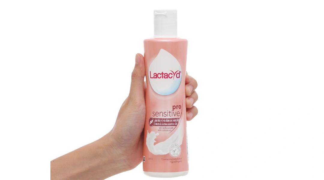 Dung dịch vệ sinh phụ nữ Lactacyd Pro Sensitive cho da nhạy cảm chai 250ml - 3