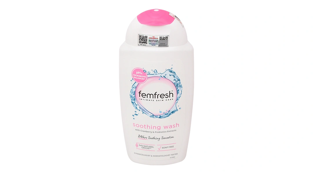 Dung dịch vệ sinh phụ nữ Femfresh Soothing Wash làm sạch, diệt khuẩn chai 250ml - 