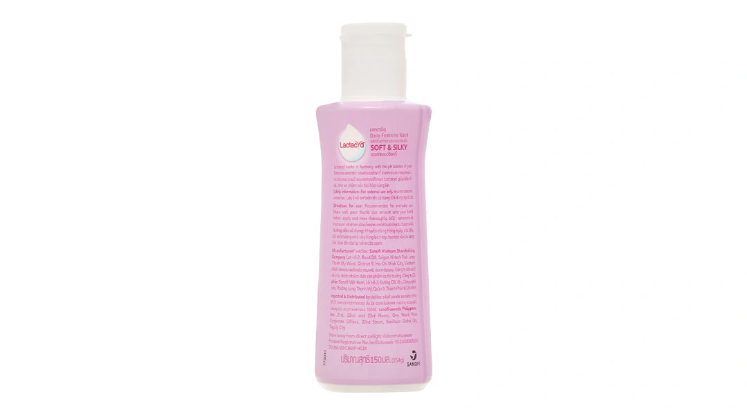 Dung dịch vệ sinh phụ nữ Lactacyd Soft & Silky giữ ẩm chai 250ml - 14