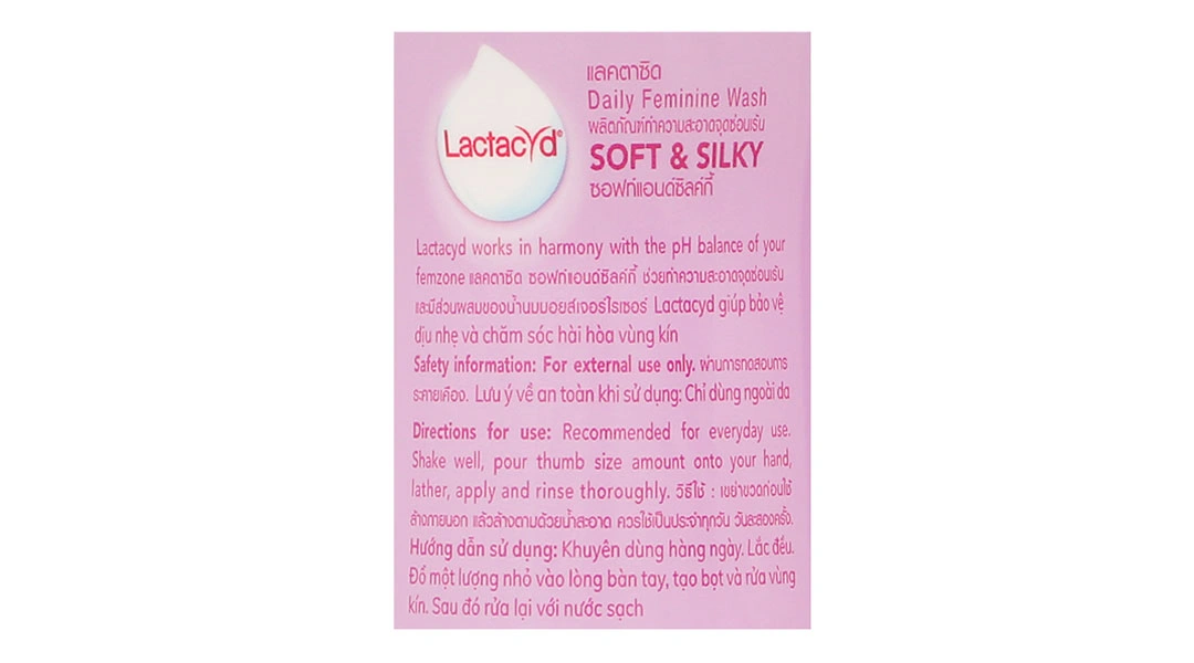 Dung dịch vệ sinh phụ nữ Lactacyd Soft & Silky giữ ẩm chai 250ml - 15
