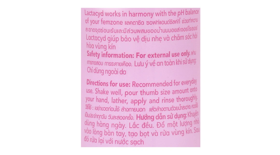 Dung dịch vệ sinh phụ nữ Lactacyd Soft & Silky giữ ẩm chai 250ml - 11