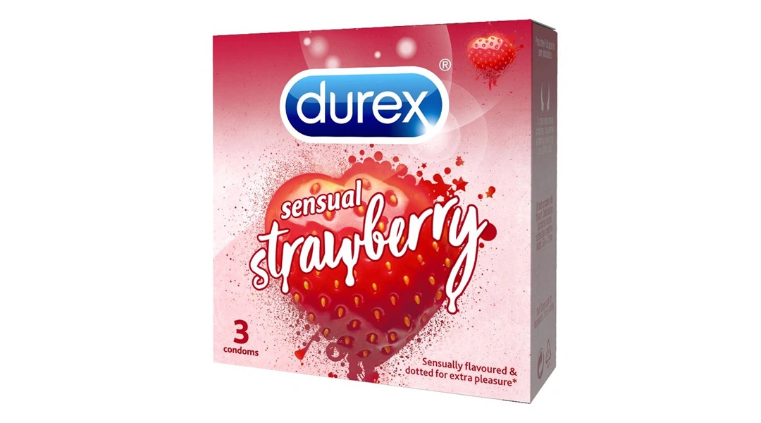 Bao cao su Durex Sensual hương dâu 52mm hộp 3 cái - 