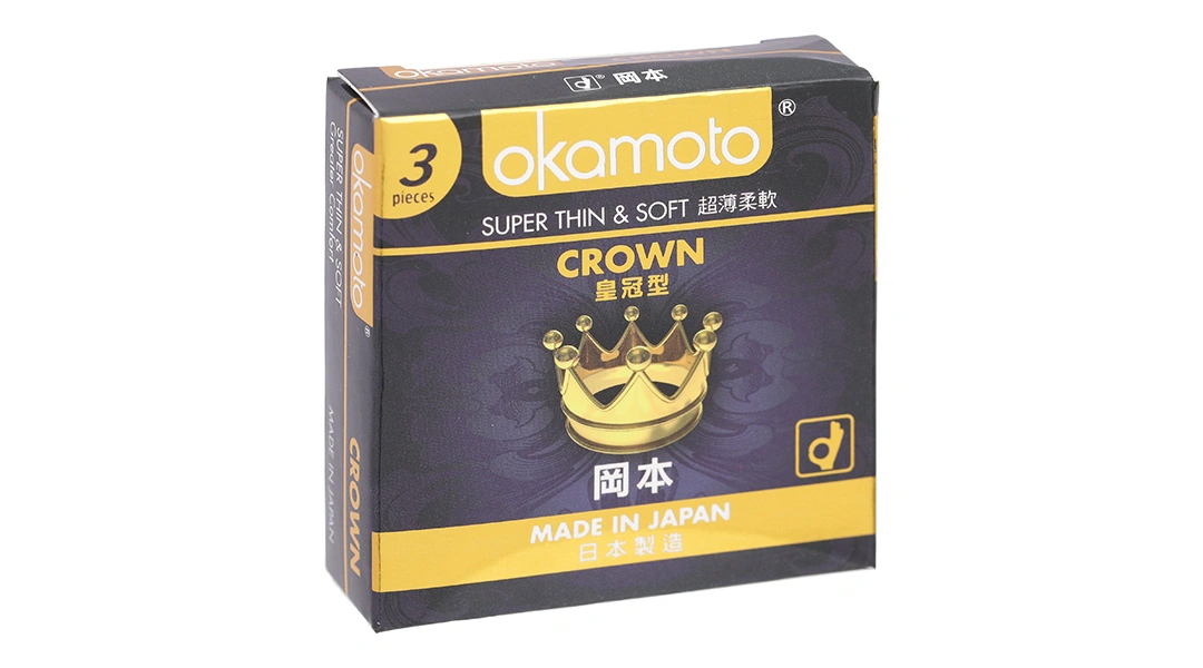 Bao cao su Okamoto Crown siêu mỏng 52mm hộp 3 cái - 