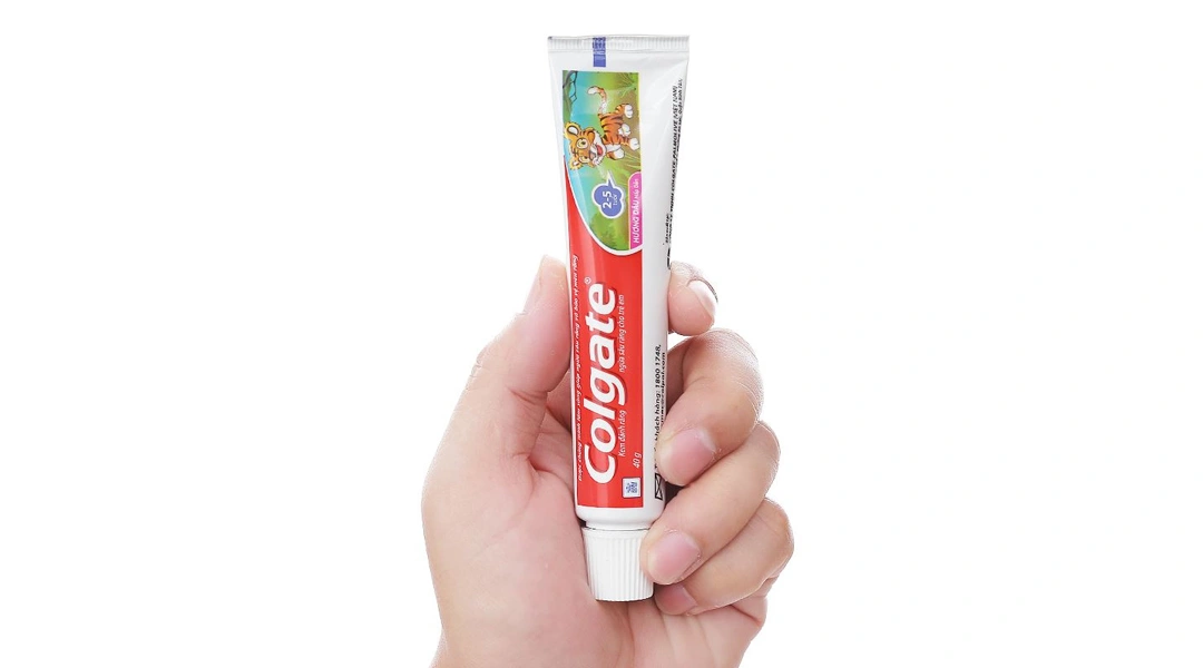 Kem đánh răng cho bé từ 2 - 5 tuổi Colgate Tiger hương dâu tuýp 40g - 2