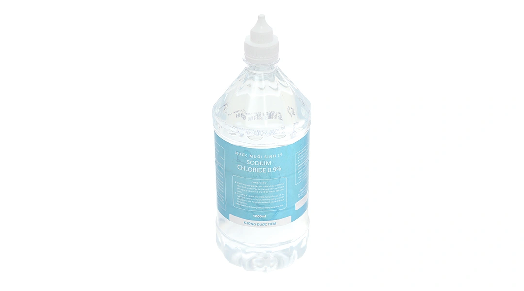 Nước muối Sodium Chloride 0,9% giúp sát khuẩn, súc miệng chai 1000ml - 