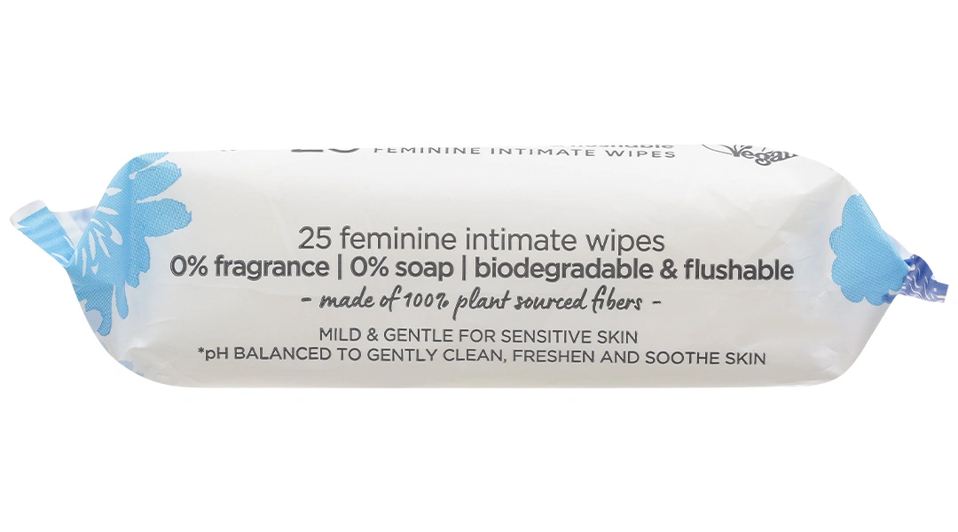 Khăn ướt vệ sinh vùng kín Femfresh Intimate Skincare 0% Sensitive cho da nhạy cảm gói 25 miếng - 2