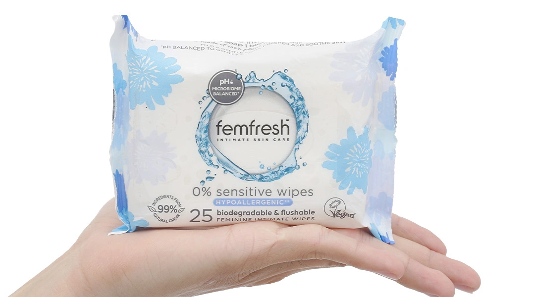 Khăn ướt vệ sinh vùng kín Femfresh Intimate Skincare 0% Sensitive cho da nhạy cảm gói 25 miếng - 6