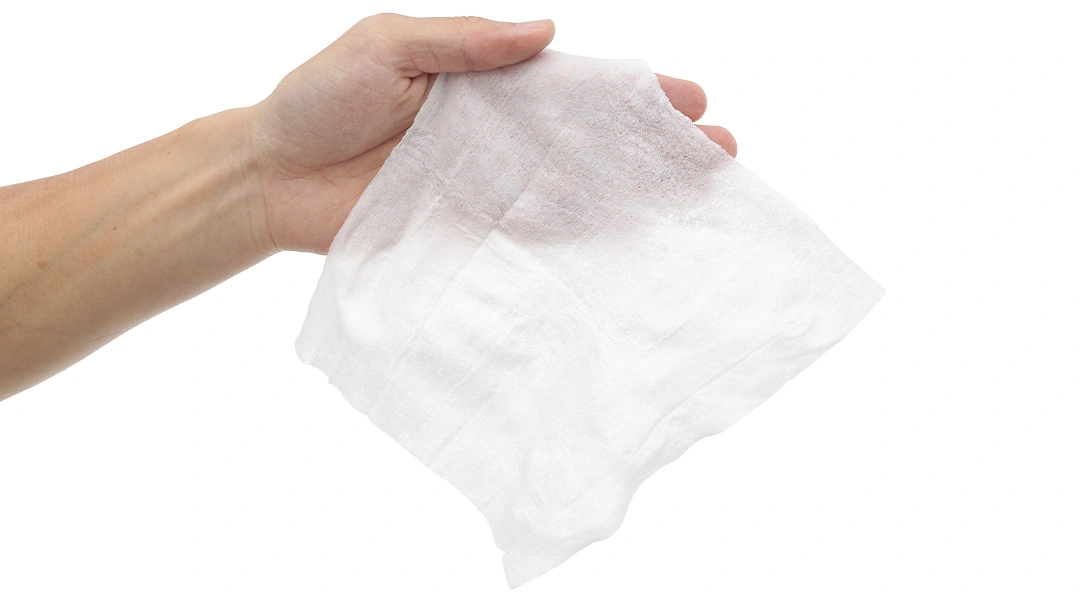 Khăn ướt vệ sinh vùng kín Chilly Fresco se lạnh, làm sạch khử mùi gói 12 miếng - 6