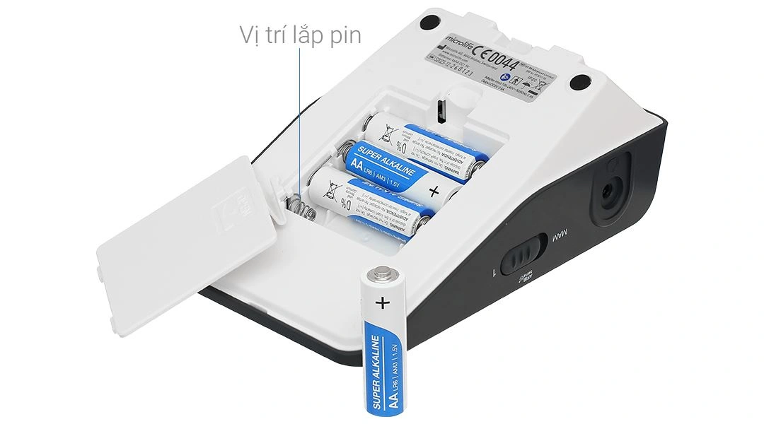 Máy đo huyết áp bắp tay Microlife B6 Advanced Connect - 4