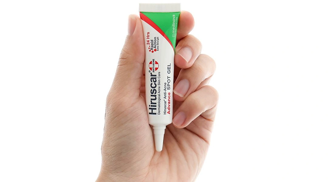 Gel Hiruscar Anti-acne ngăn ngừa mụn, tăng độ ẩm cho da tuýp 10g - 12