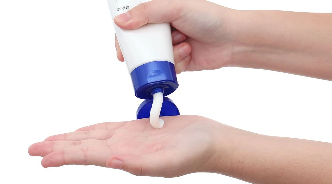 Sữa rửa mặt TRANSINO Clear Wash EX làm sạch sâu, se khít lỗ chân lông tuýp 100g - 7