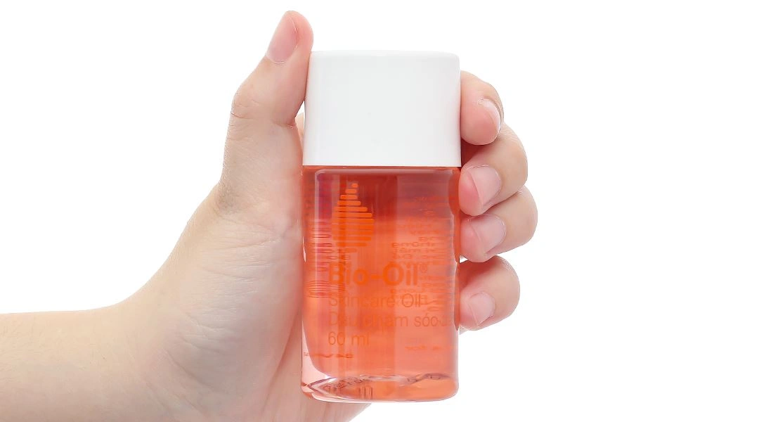 Dầu chăm sóc da Bio-Oil dưỡng ẩm, cải thiện tình trạng da khô chai 125ml - 38
