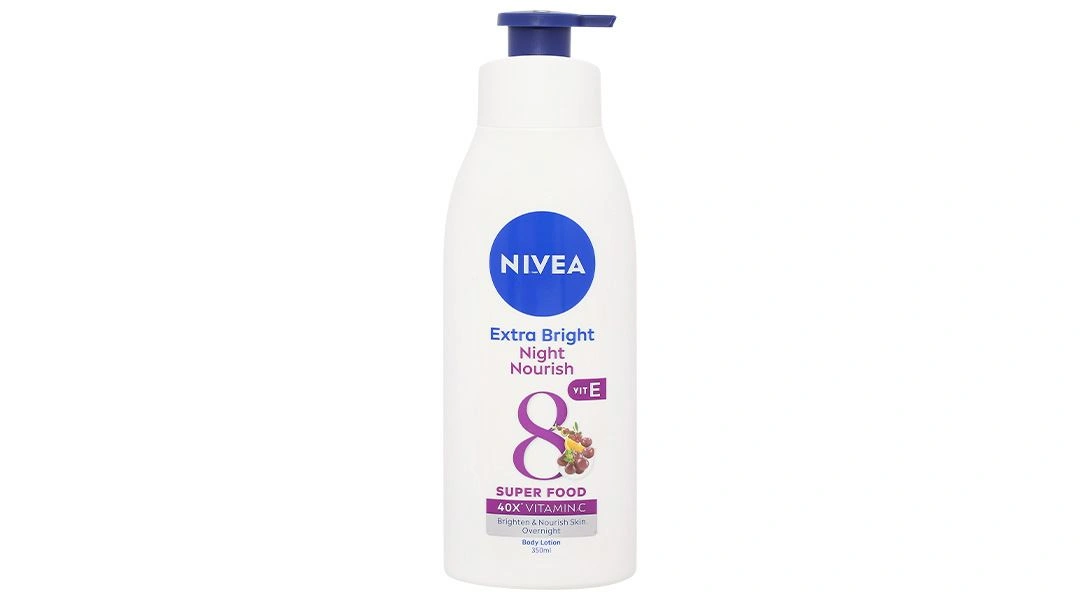 Sữa dưỡng thể Nivea Extra Bright Night Nourish dưỡng sáng ban đêm chai 350ml - 1