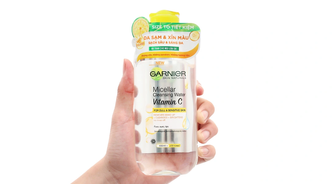 Nước tẩy trang Garnier Vitamin C giúp làm sạch, sáng da chai 400ml - 4