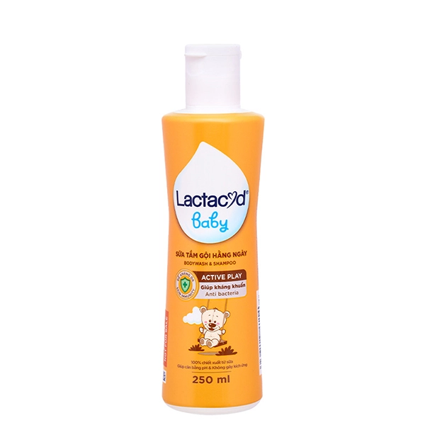 Sữa tắm & gội 2in1 cho bé Lactacyd Active Play