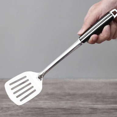 Sạn lỗ cán nhựa Tân Bách Phát 26.5cm