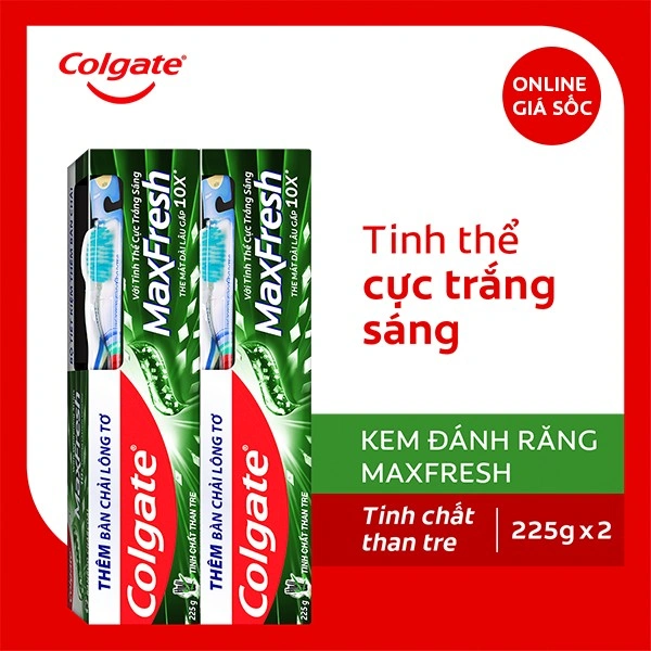 2 bộ bàn chải và kem đánh răng Colgate MaxFresh than tre 225g