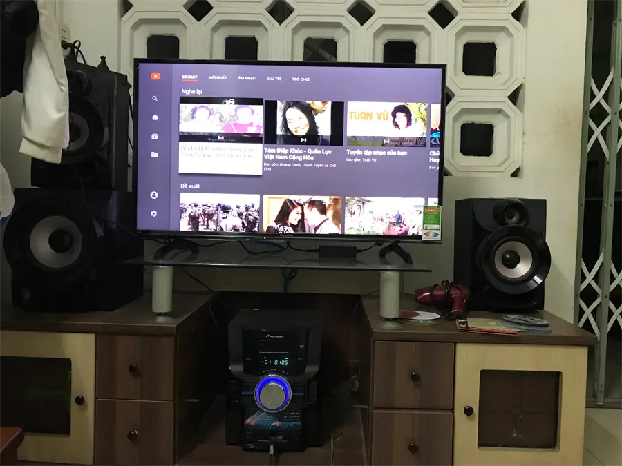 Khách hàng review Smart Tivi Panasonic 32 inch TH-32FS500V 1