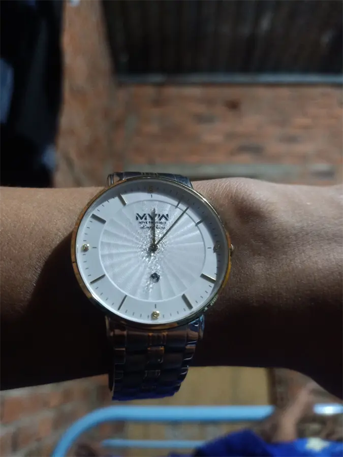 Khách hàng review Đồng hồ MVW 40 mm Nam MS070-01 1