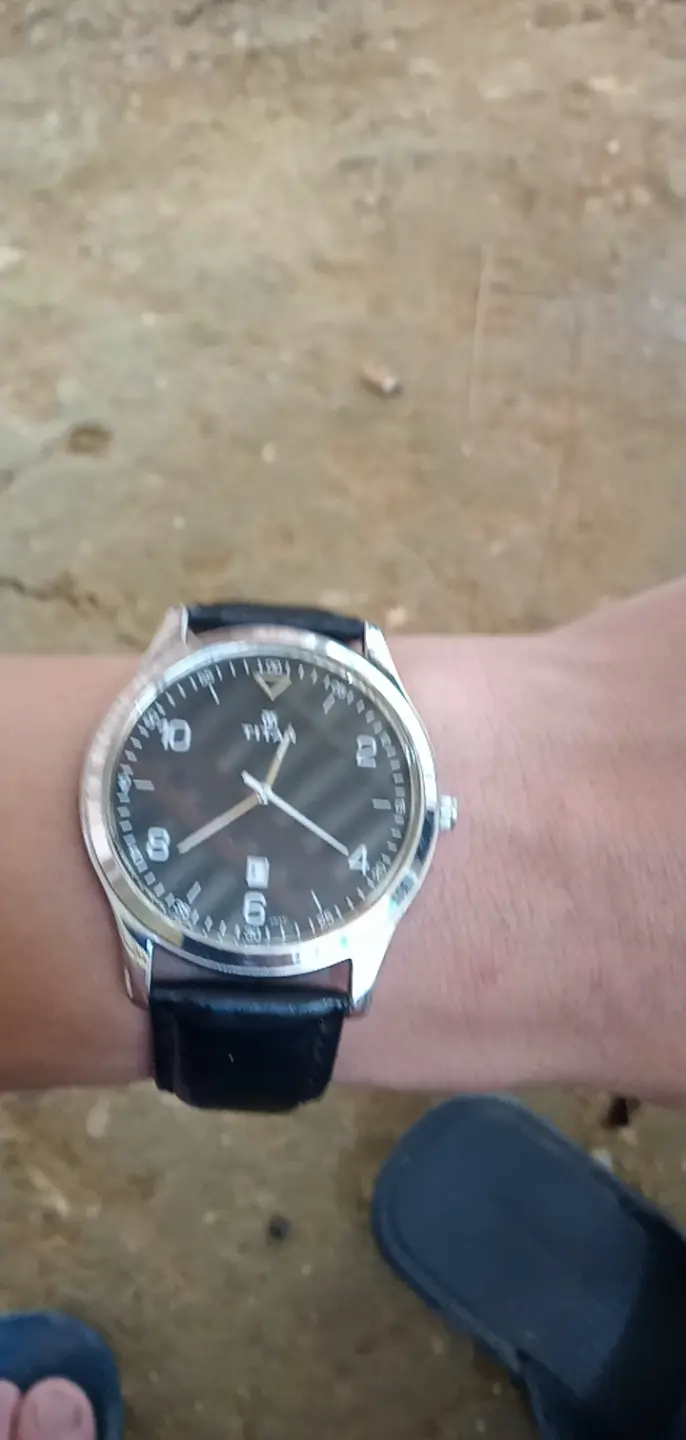 Khách hàng review Đồng hồ TITAN 48 mm Nam 1770SL02 1
