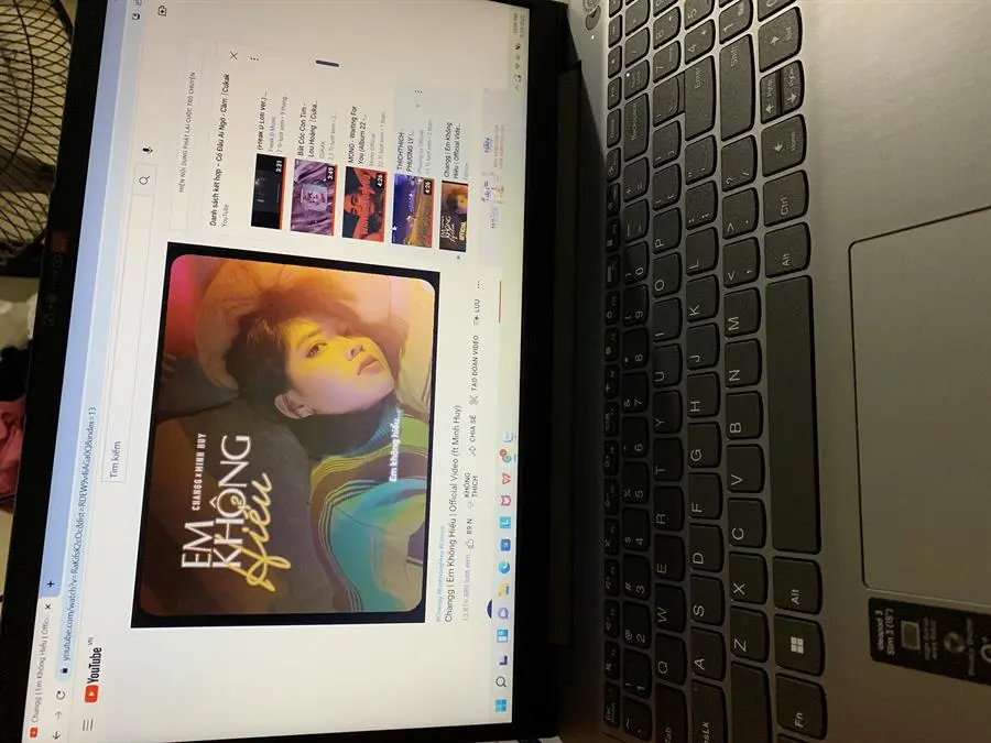 Khách hàng review Laptop Lenovo Ideapad 3 15ITL6 i3 1115G4/8GB/256GB/Win11 (82H8005CVN) 1