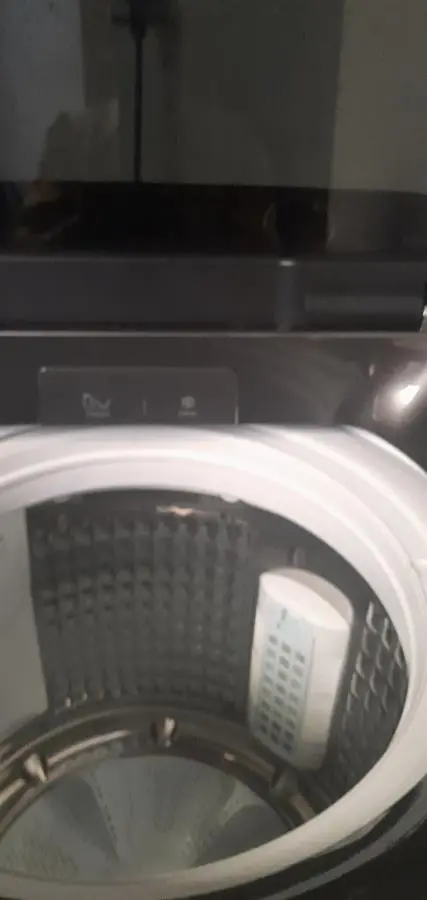 Khách hàng review Máy giặt Aqua Inverter 13 kg AQW- DR130UGT PS 1