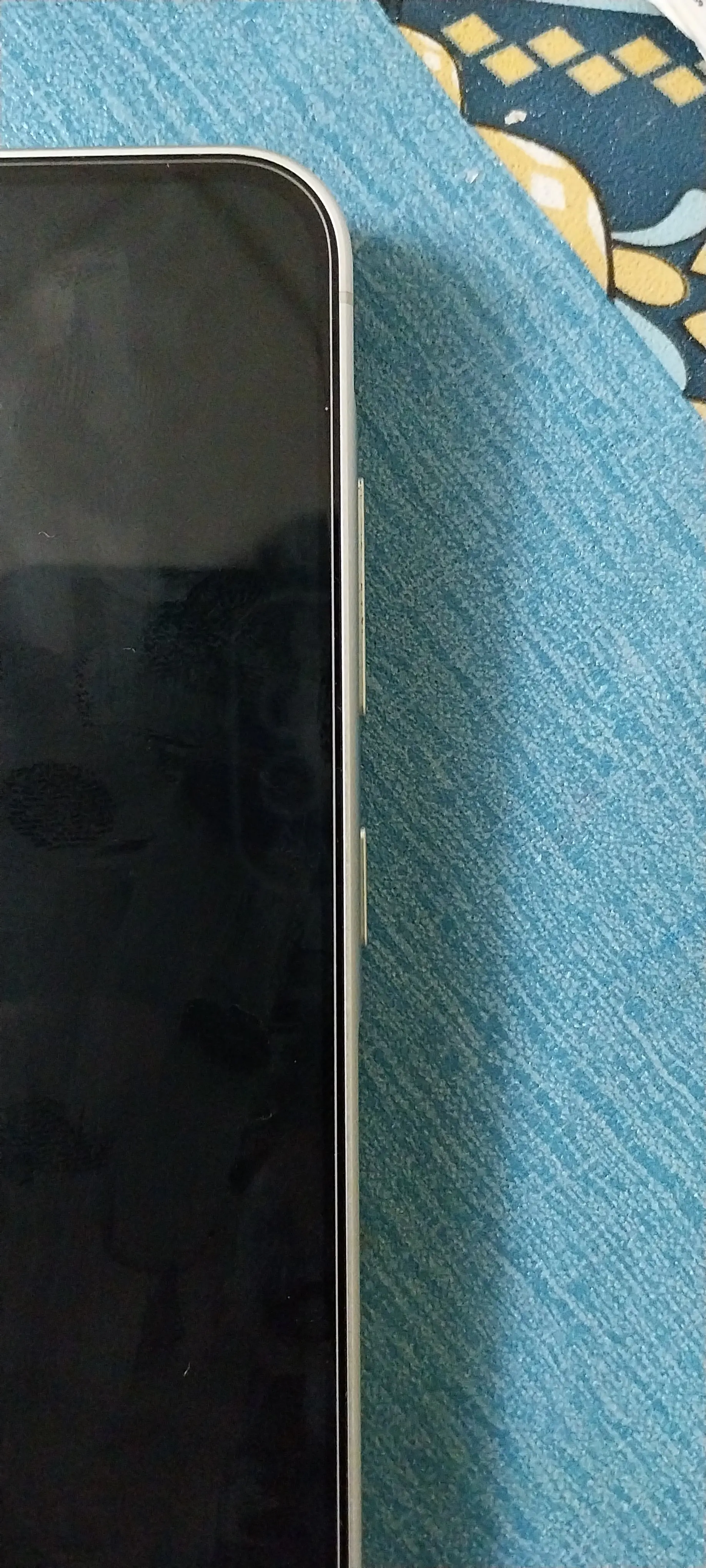 Khách hàng review Miếng dán kính cường lực Samsung Galaxy A36/A56 AVA+ 2