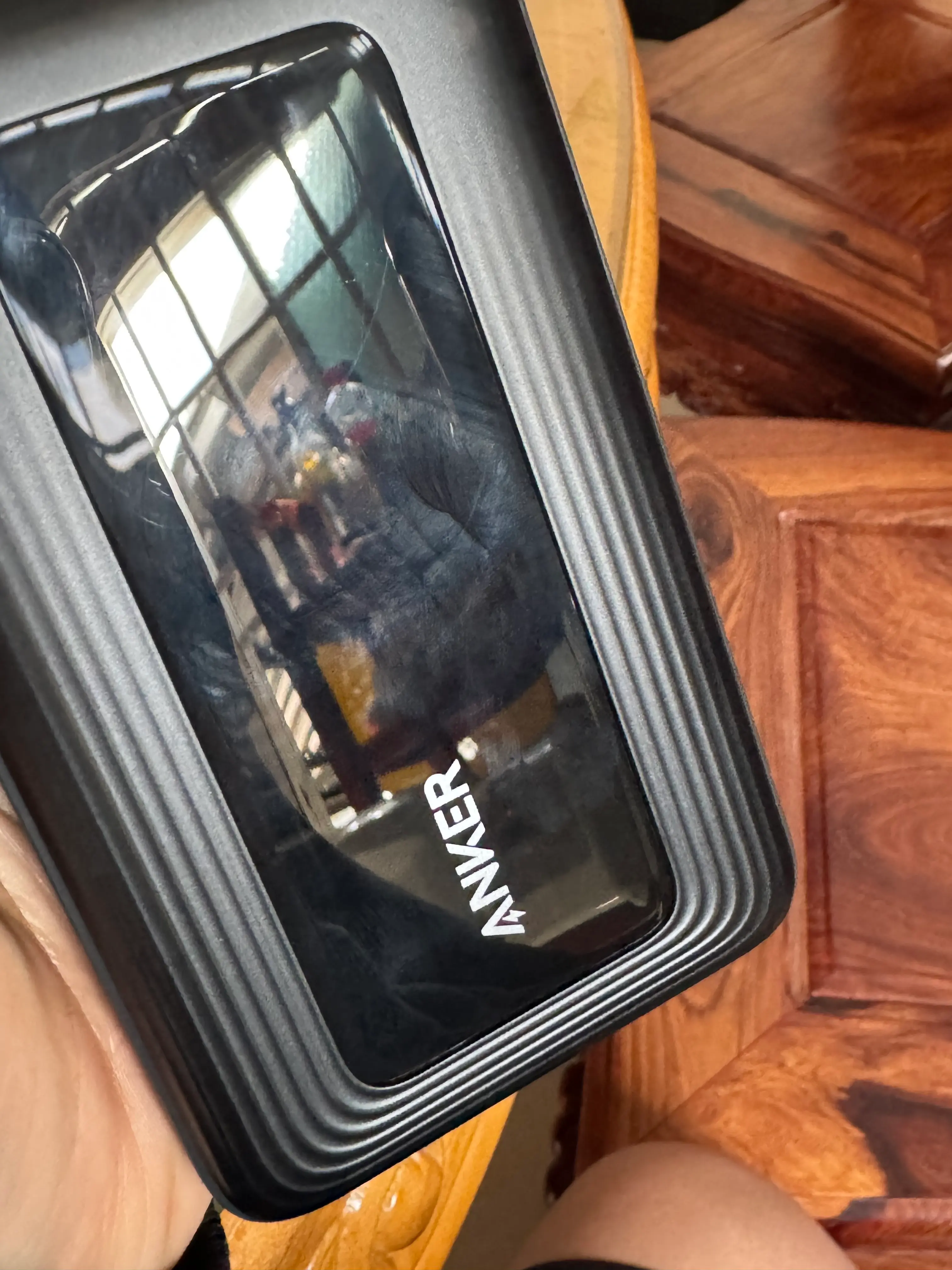 Khách hàng review Pin sạc dự phòng Polymer 20000mAh Type C PD QC 3.0 45W Anker Zolo A1681 kèm 2 Cáp Type C 1