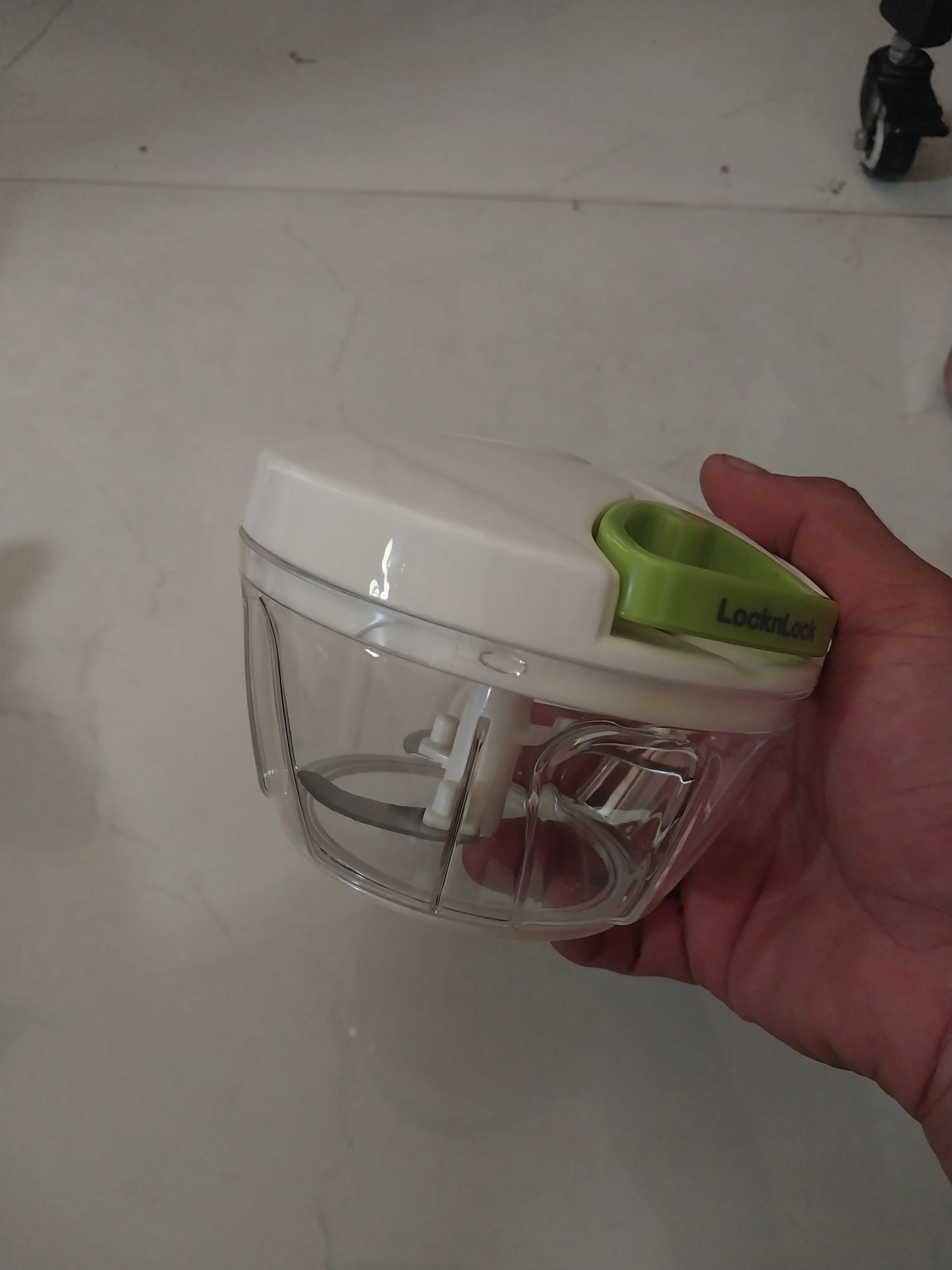 Khách hàng review Dụng cụ băm rau củ quả Lock&Lock CKS302 0.4 lít 1