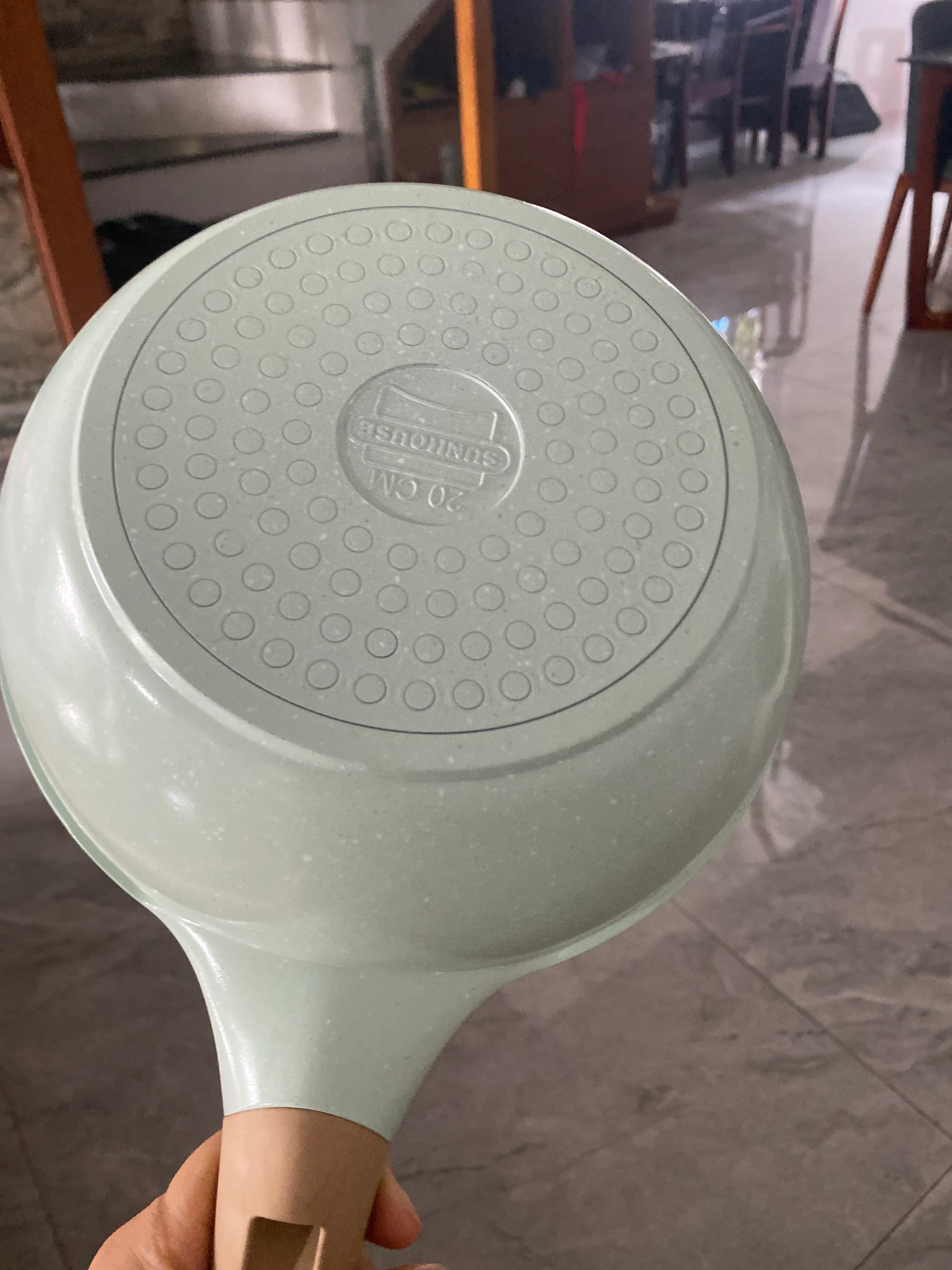 Khách hàng review Chảo nhôm sâu chống dính đáy từ 28cm Sunhouse Healthy SBDS28MT 1