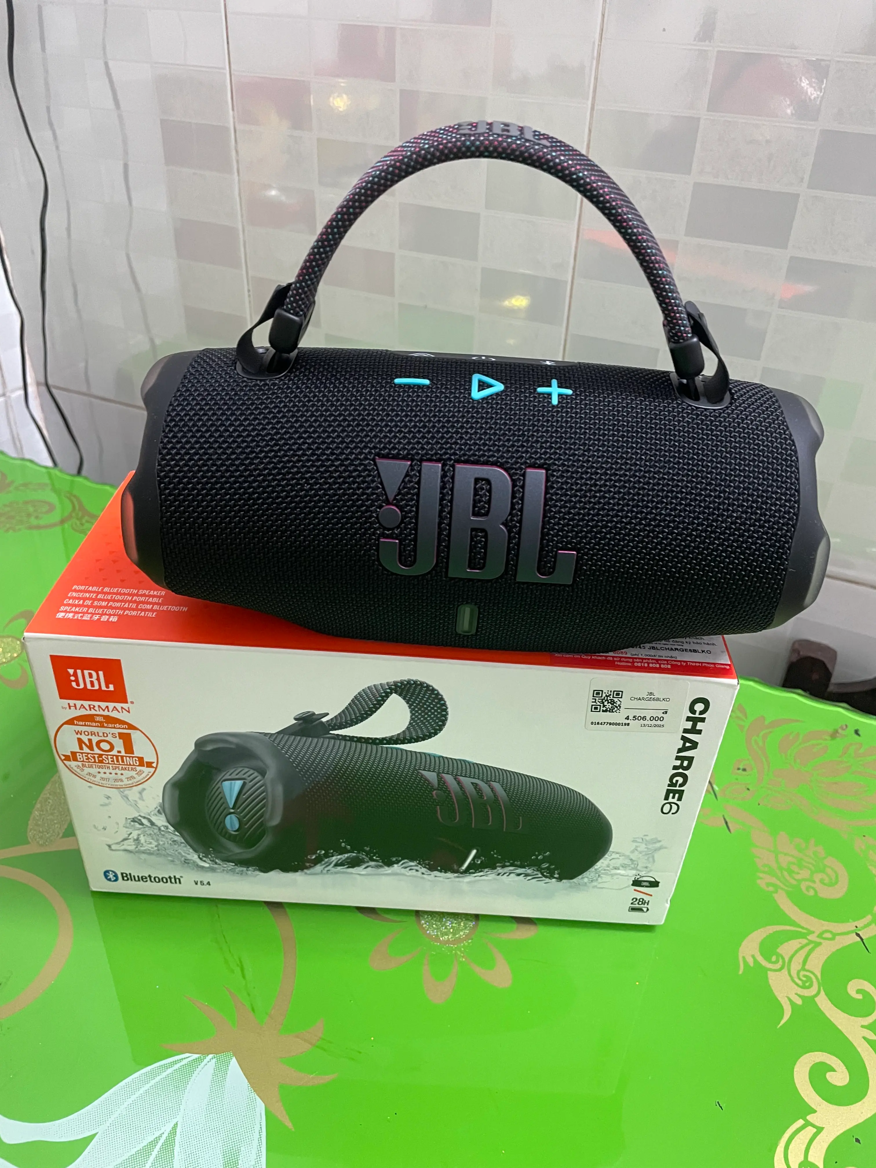 Khách hàng review Loa Bluetooth JBL Charge 6 1