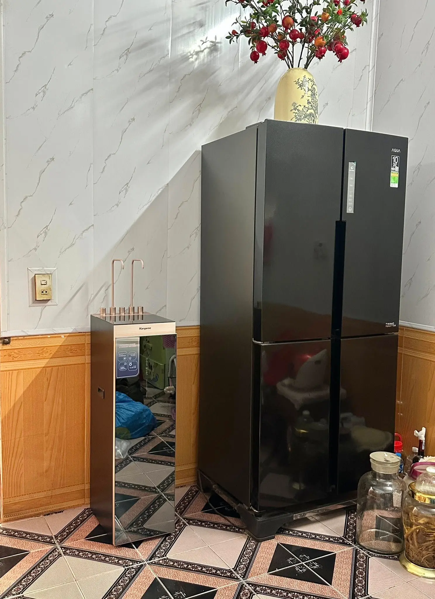 Khách hàng review Máy lọc nước RO nóng nguội lạnh Hydrogen ion kiềm Kangaroo Sumire KGHC12A3 12 lõi 1