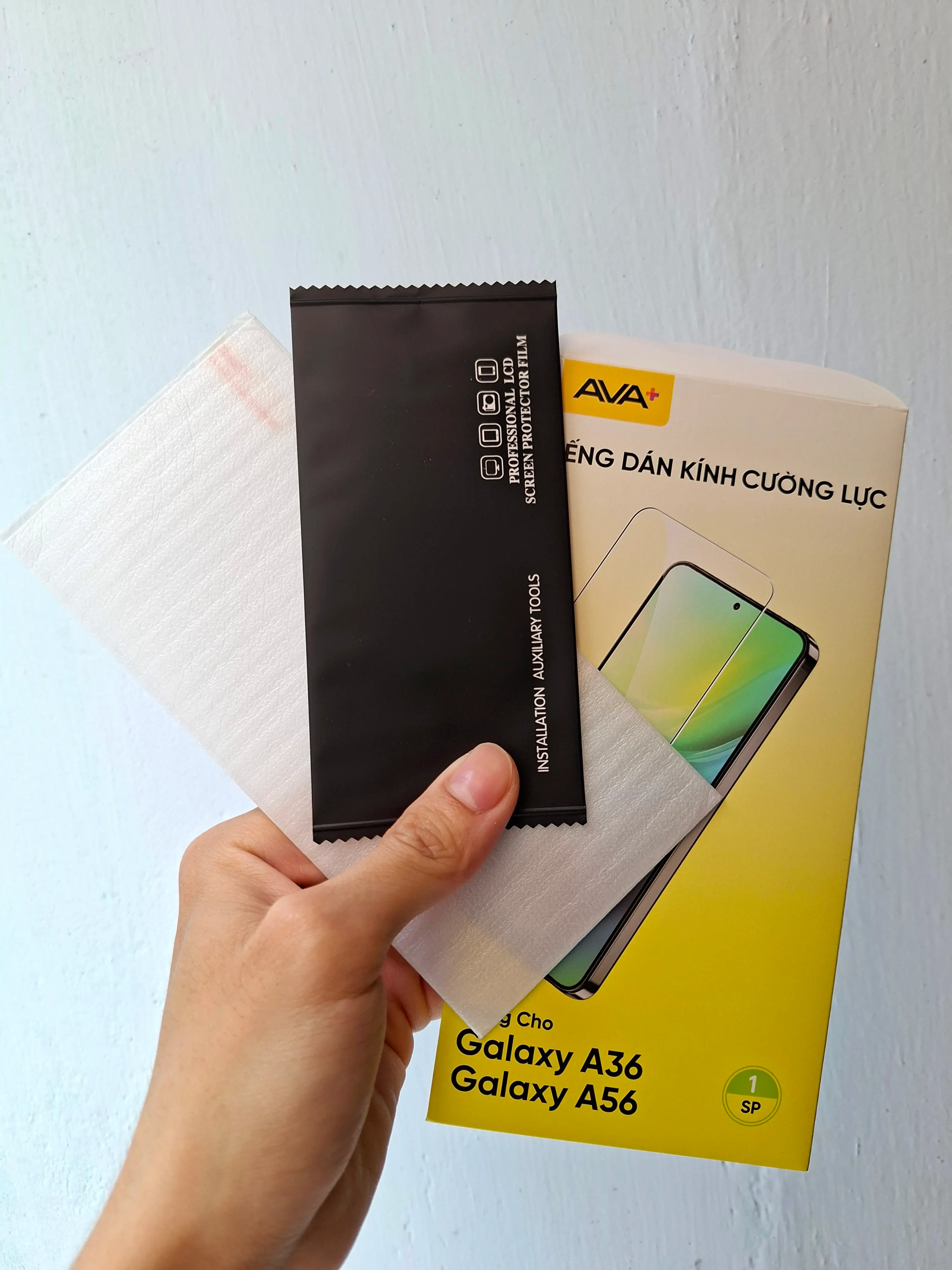 Khách hàng review Miếng dán kính cường lực Samsung Galaxy A36/A56 AVA+ 1