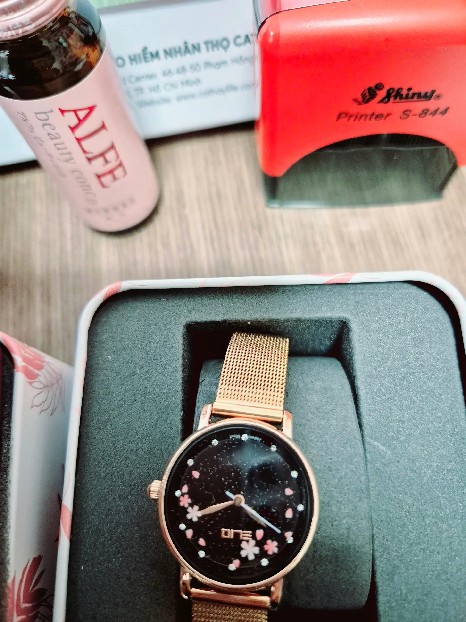 Khách hàng review Đồng hồ Elio 30 mm Nữ ES141-01 1