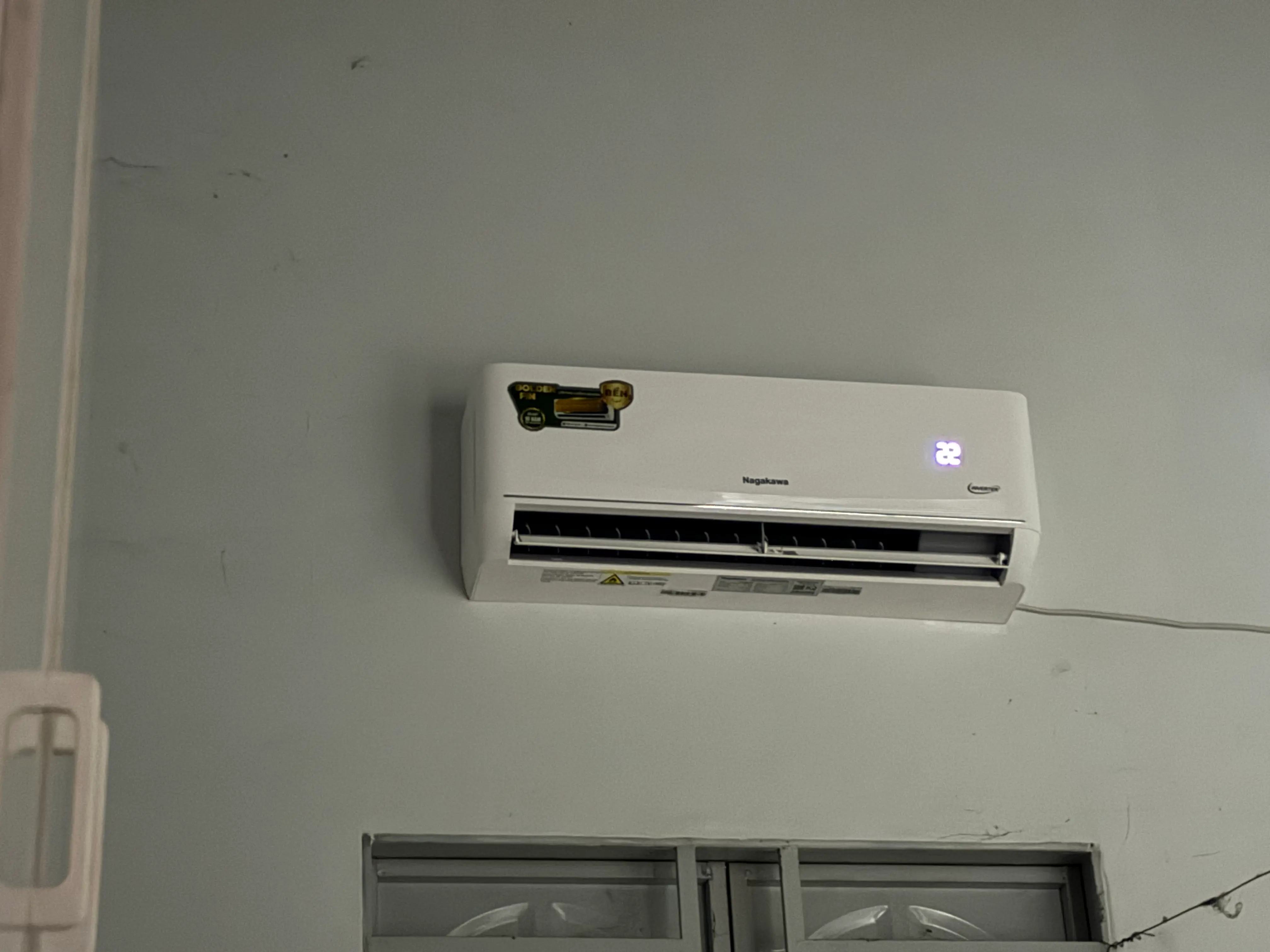 Khách hàng review Máy lạnh Nagakawa Inverter 2.5 HP NIS-C24R2T62 1