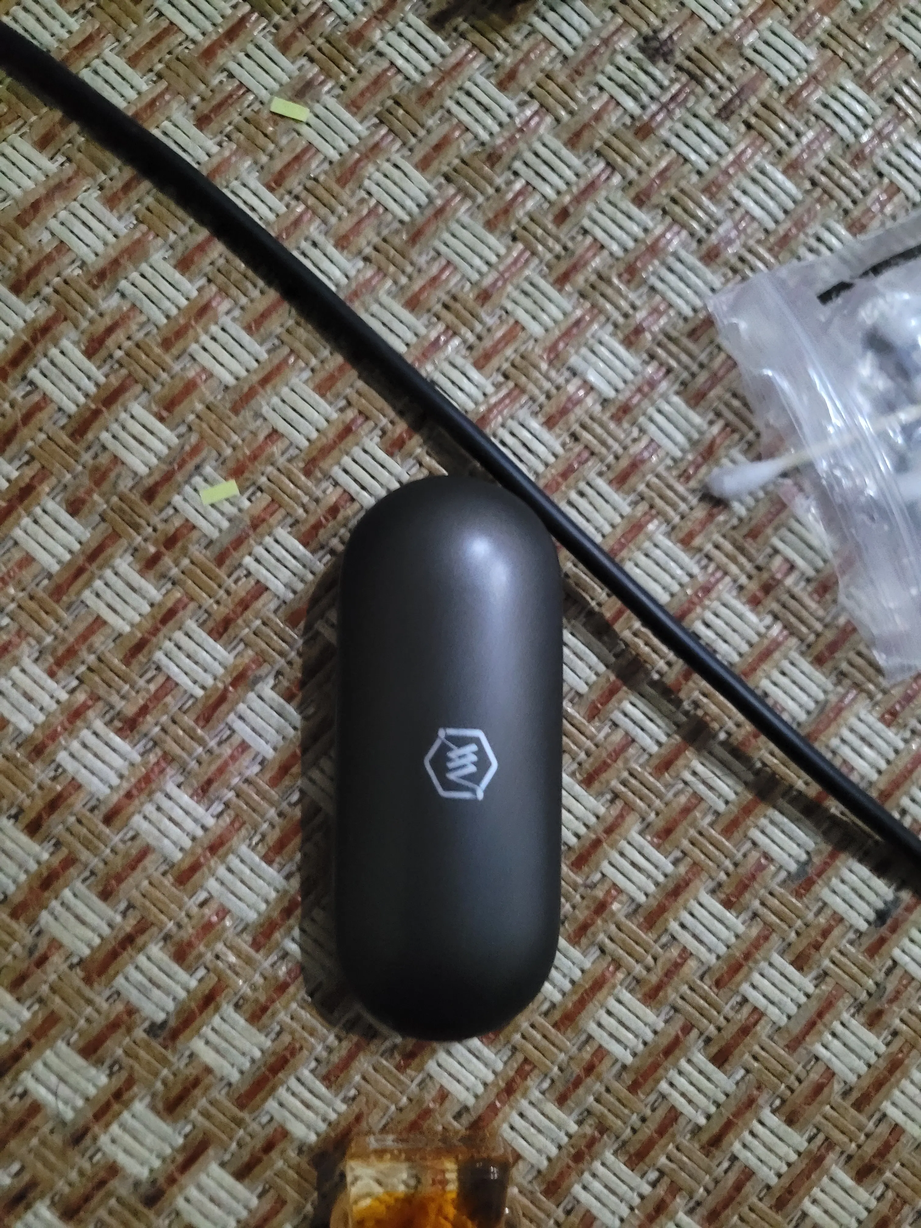 Khách hàng review Tai nghe TWS Alpha Works AW-Curve 200 1