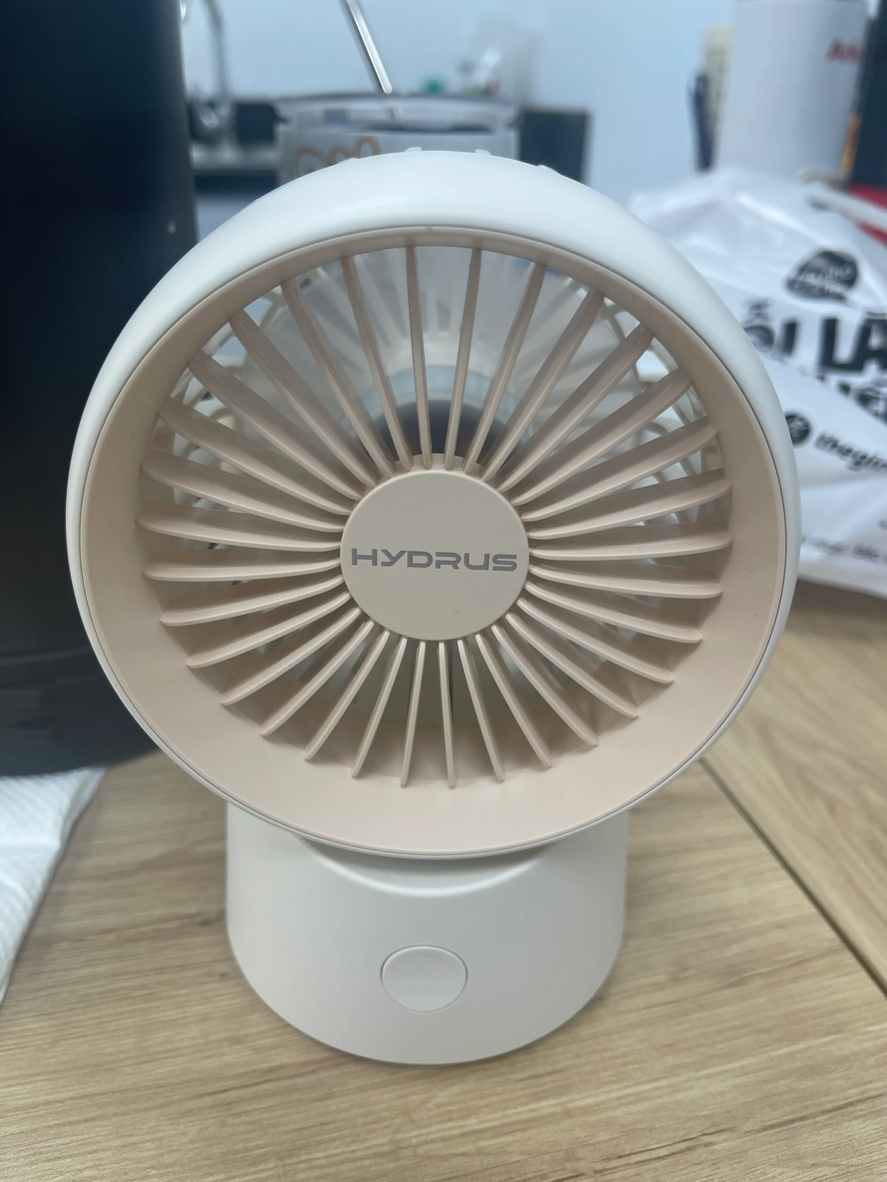 Khách hàng review Quạt để bàn mini Hydrus JF-96 1